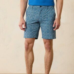 NWT Tommy Bahama Island-Zone Stretch Shorts - 40X9 - Chip Shot Fleur Geo 9 Style